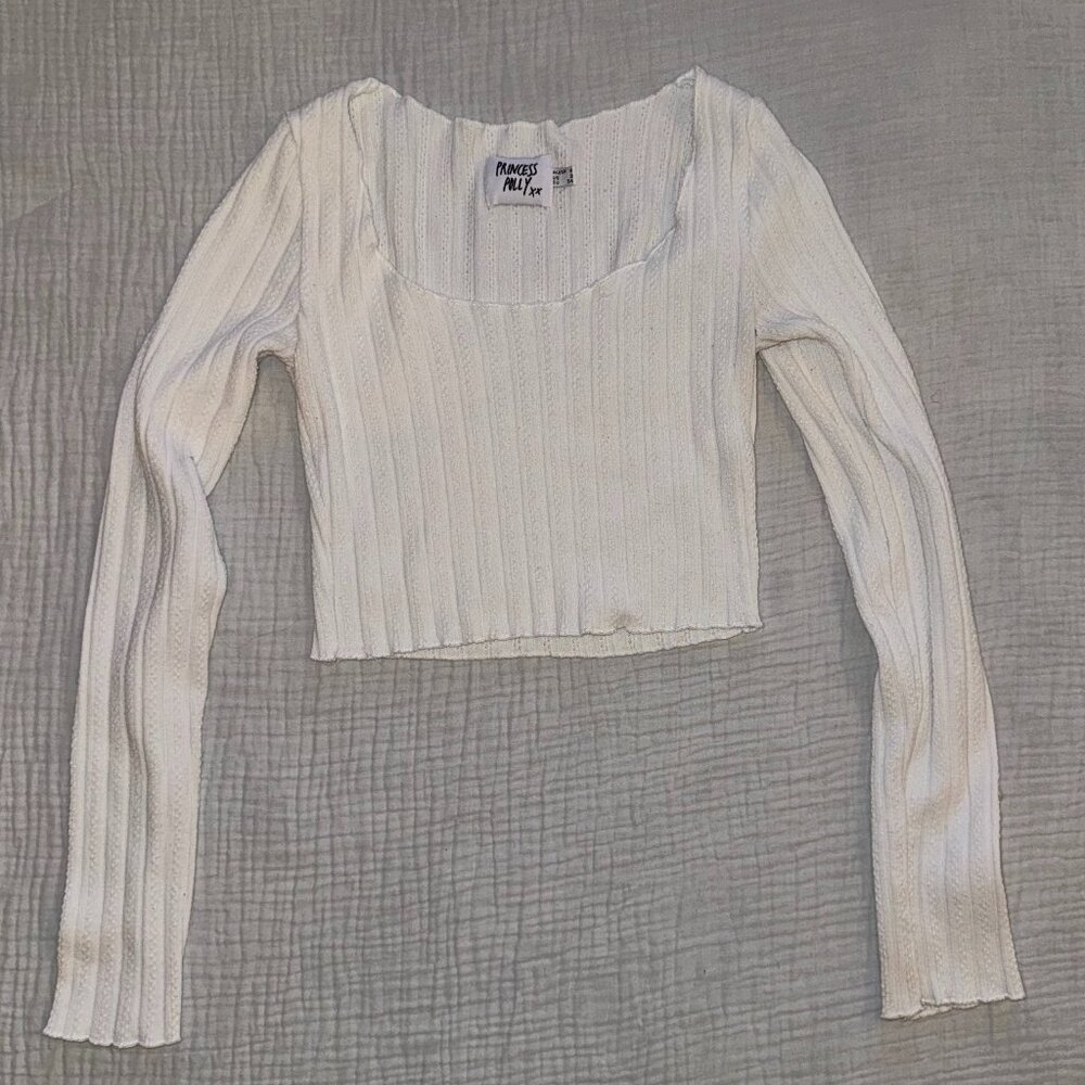 Princess Polly Cropped Long Sleeve (size 2)